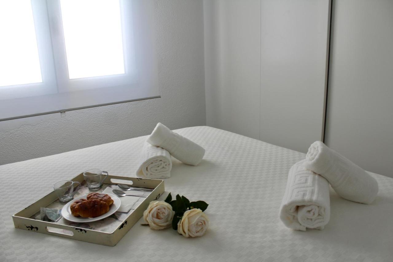 Wish Suite Campana De Sevilla Kültér fotó
